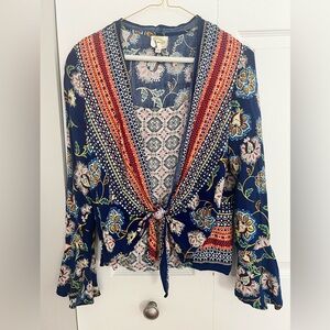 Fig and Flower Wrap Top - Size Medium